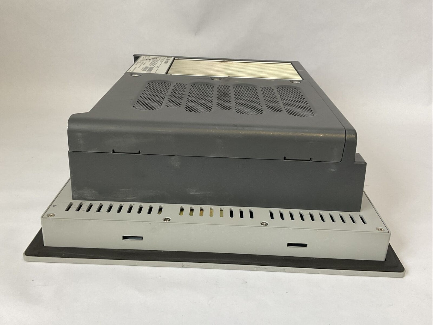 ALLEN BRADLEY 6181P-15TPXP SER E DIR 10000024194/06 1500P OPERATOR PANEL TOUCH