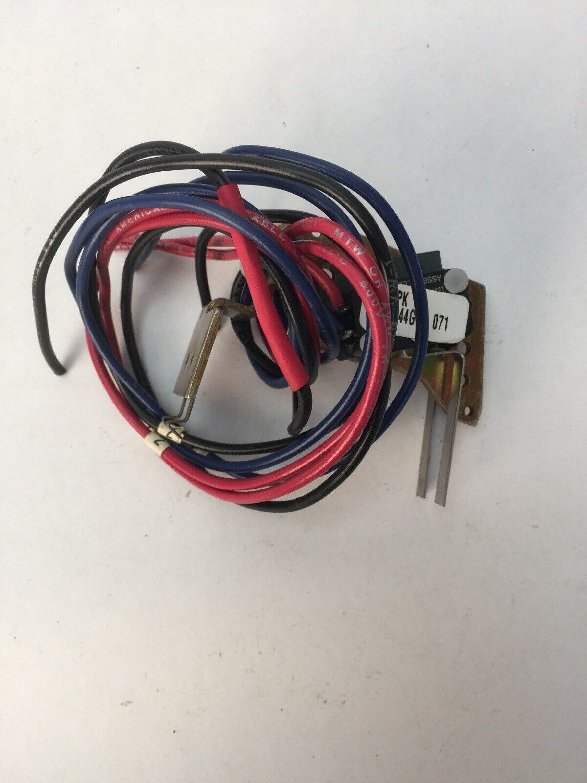 WESTINGHOUSE/CUTLER HAMMER A2X5PK AUXILIARY SWITCH