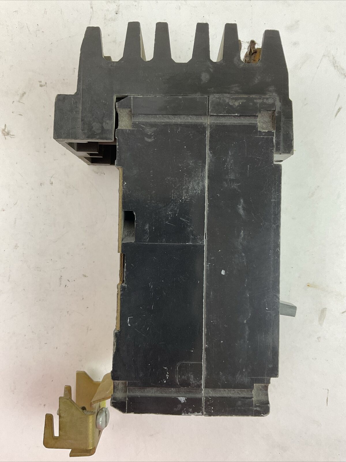 SQUARE D FAB26030AC MOLDED CASE CIRCUIT BREAKER 30AMP 6000VAC 250VDC 2POLE SER 2
