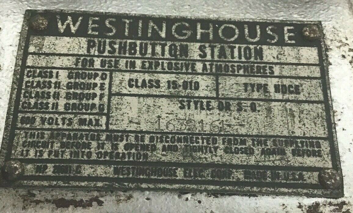 WESTINGHOUSE TYPE HDCE PUSHBUTTON STATION 16321-61 CLASS 15-010 600VOLTS
