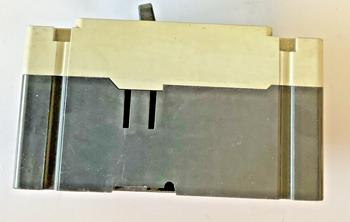 WESTINGHOUSE EHD3010 CIRCUIT BREAKER EHD 14K 3POLE 10A 480VAC SER.C