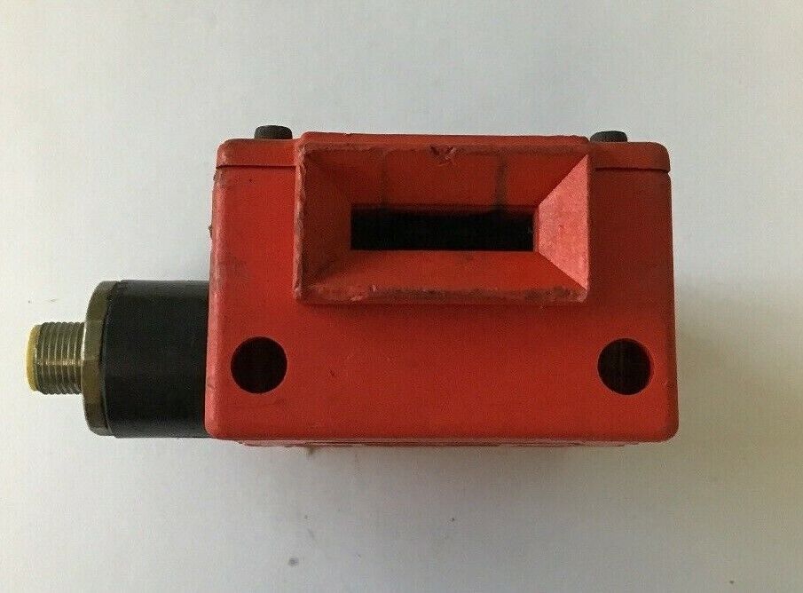 ALLEN BRADLEY 440K-T11202 SER. A GUARDMASTER TROJAN 5 SAFETY SWITCH