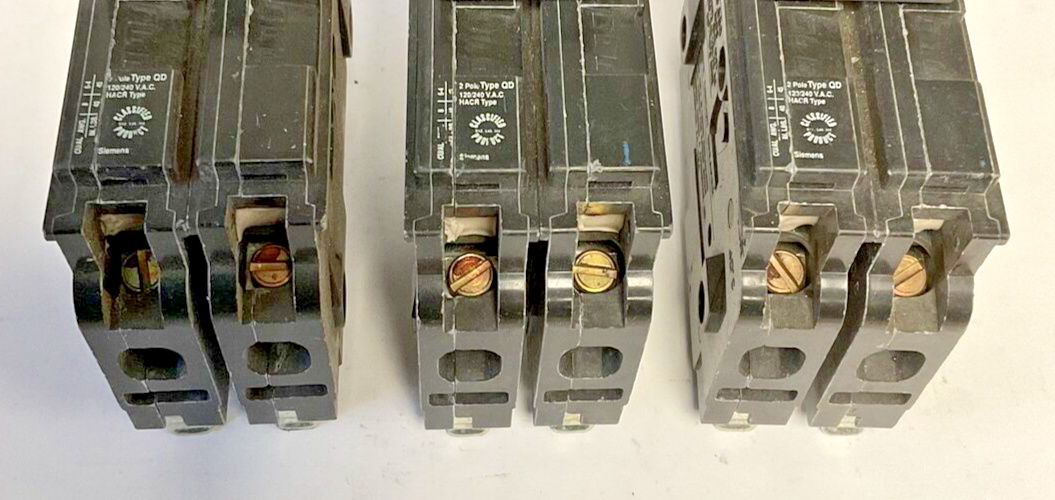 SIEMENS QD250 CIRCUIT BREAKER 120/240VAC 50A 2POLE HACR TYPE***LOTOF3***