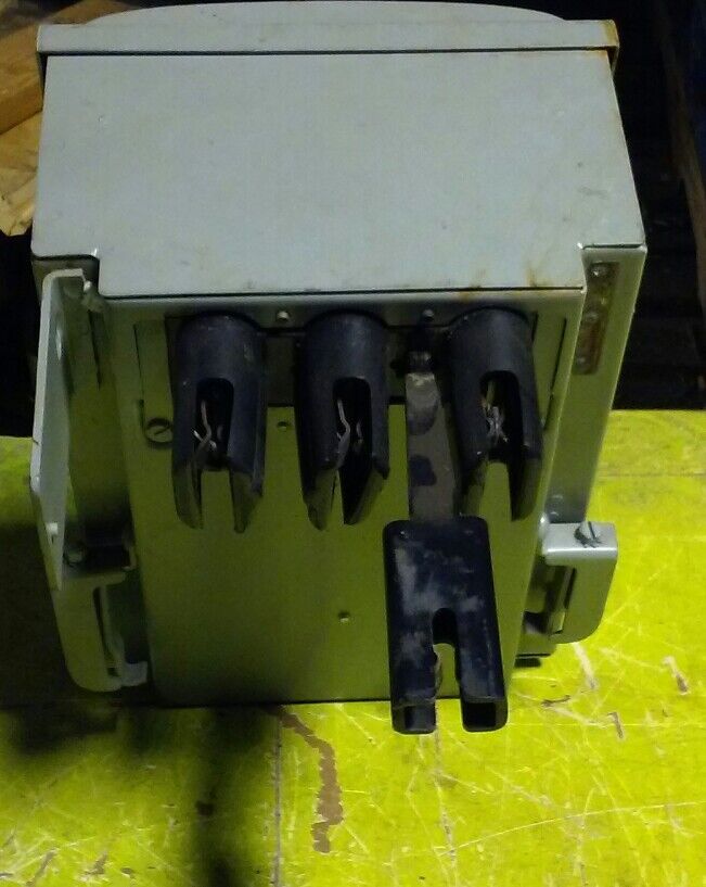 General Electric Flex-A-Power Busway SWITCH FG461U - 30 Amp, 600 Volt, 3-Pole