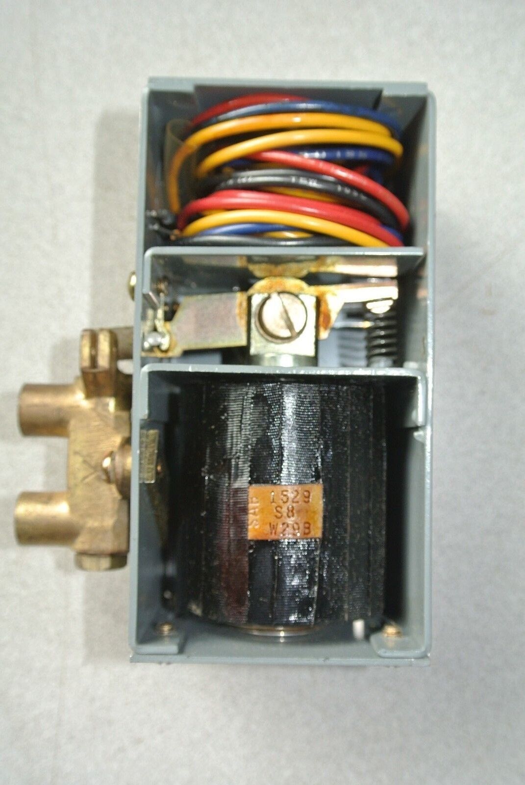 SQUARE D 9045 BG-3 MAGNETIC UNLOADER - 115/230V, 60Hz - NEW SURPLUS