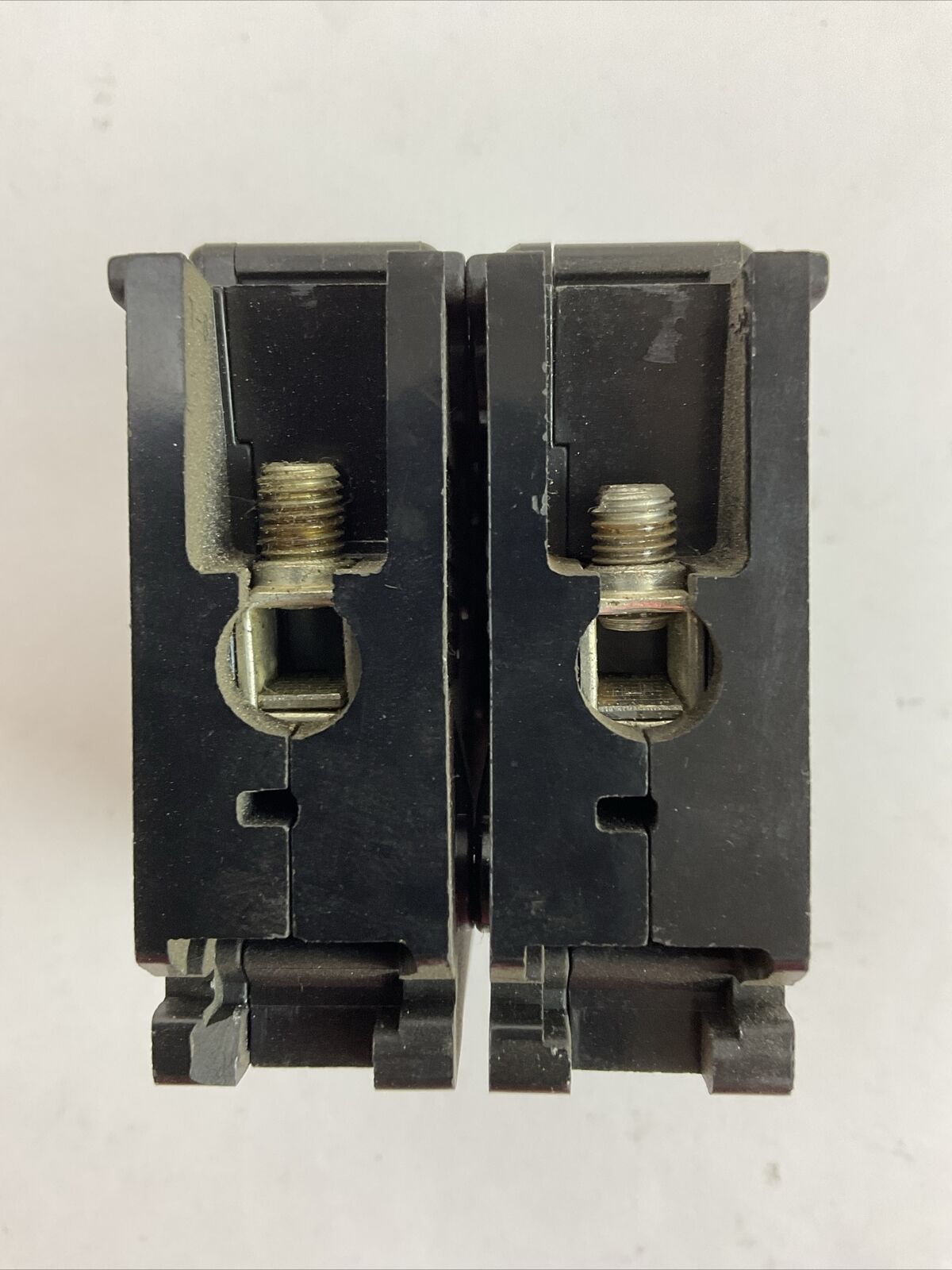 THOMAS & BETTS TB230 30AMP 120/240VAC 2POLE CIRCUIT BREAKER