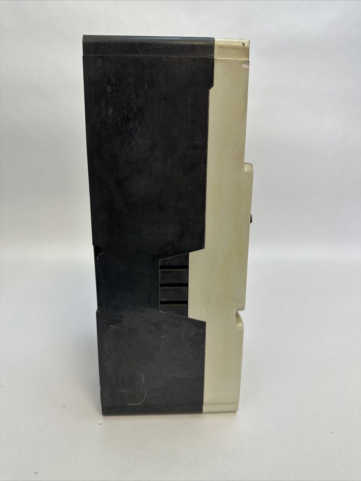 WESTINGHOUSE KD3400FS VISABREAKER 400A 600VAC/CA 3P 8985A38G12 KT3300T 300A TRIP