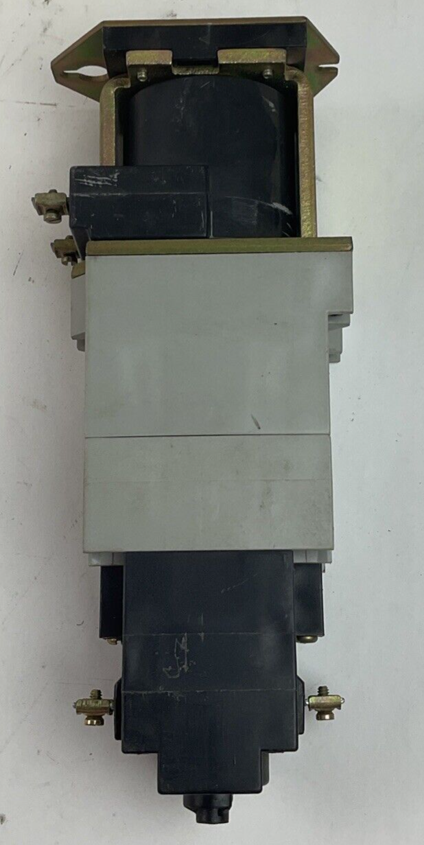 SQUARE D 8501XBO80XDLV53 DC LATHCING CONTROL RELAY SER.B 24VDC
