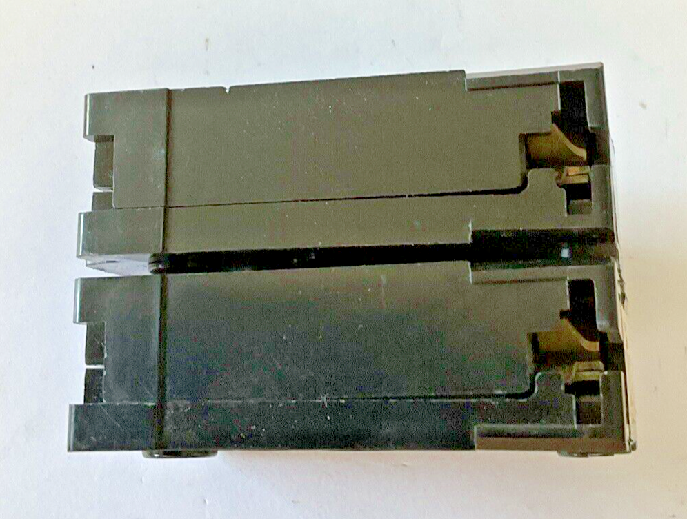 THOMAS & BETTS B240 CIRCUIT BREAKER 120/240VAC 40A 2POLE