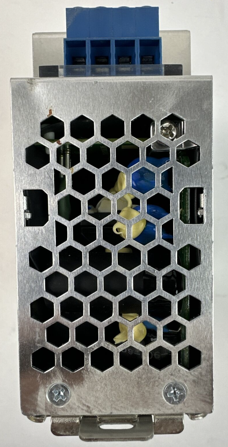 RHINO PSB24-120S-3 INDUSTRIAL POWER SUPPLY OUTPUT 24VDC 5A INPUT 400-500VAC 0.5A