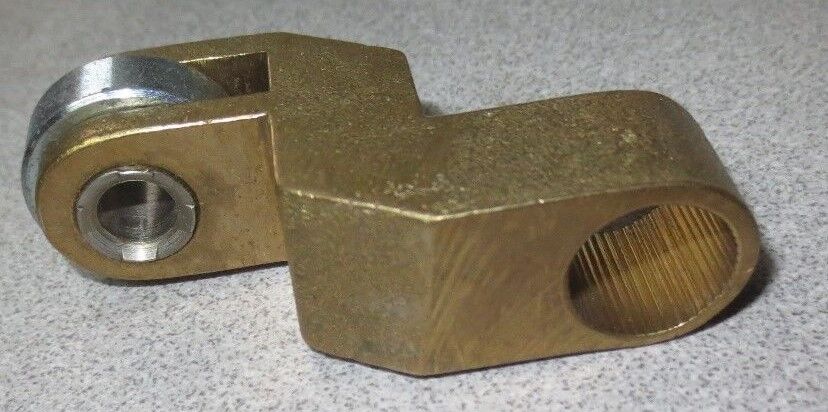 NAMCO EL020-53325 REGULAR OFFSET LIMIT SWITCH ROLLER LEVER - NEW SURPLUS