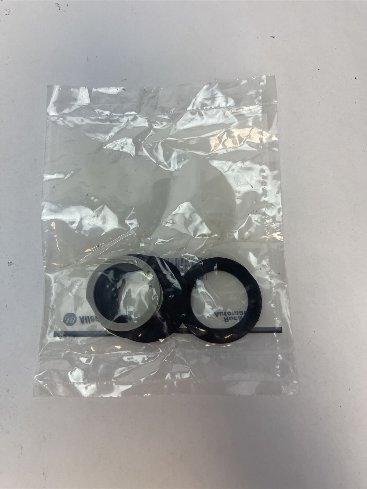 ALLEN BRADLEY 800T-QT24G PUSH BUTTON SER T 24V