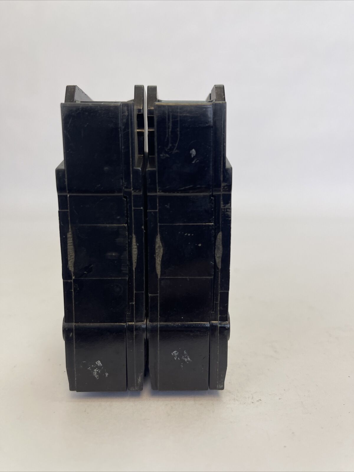 GE THQC22020 CIRCUIT BREAKER 20AMP 2POLE 120/240VAC