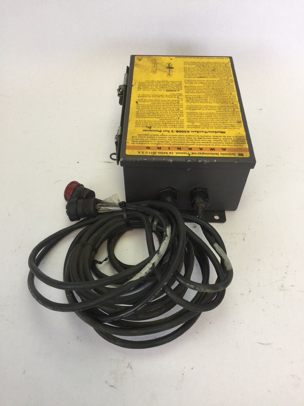 STI MS/FS43CNTRL-B2-E-AC1 LIGHT CURTAIN CONTROLLER 115VAC MS4320B2-AC1-15X-05R-E