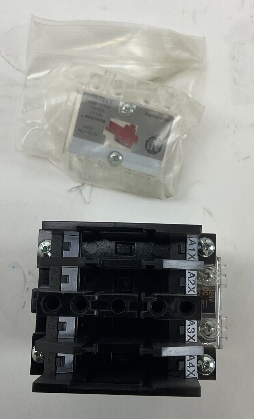 ALLEN BRADLEY 700DC-P000Z24 24VDC CONROL RELAY SER.E 20A 600VAC
