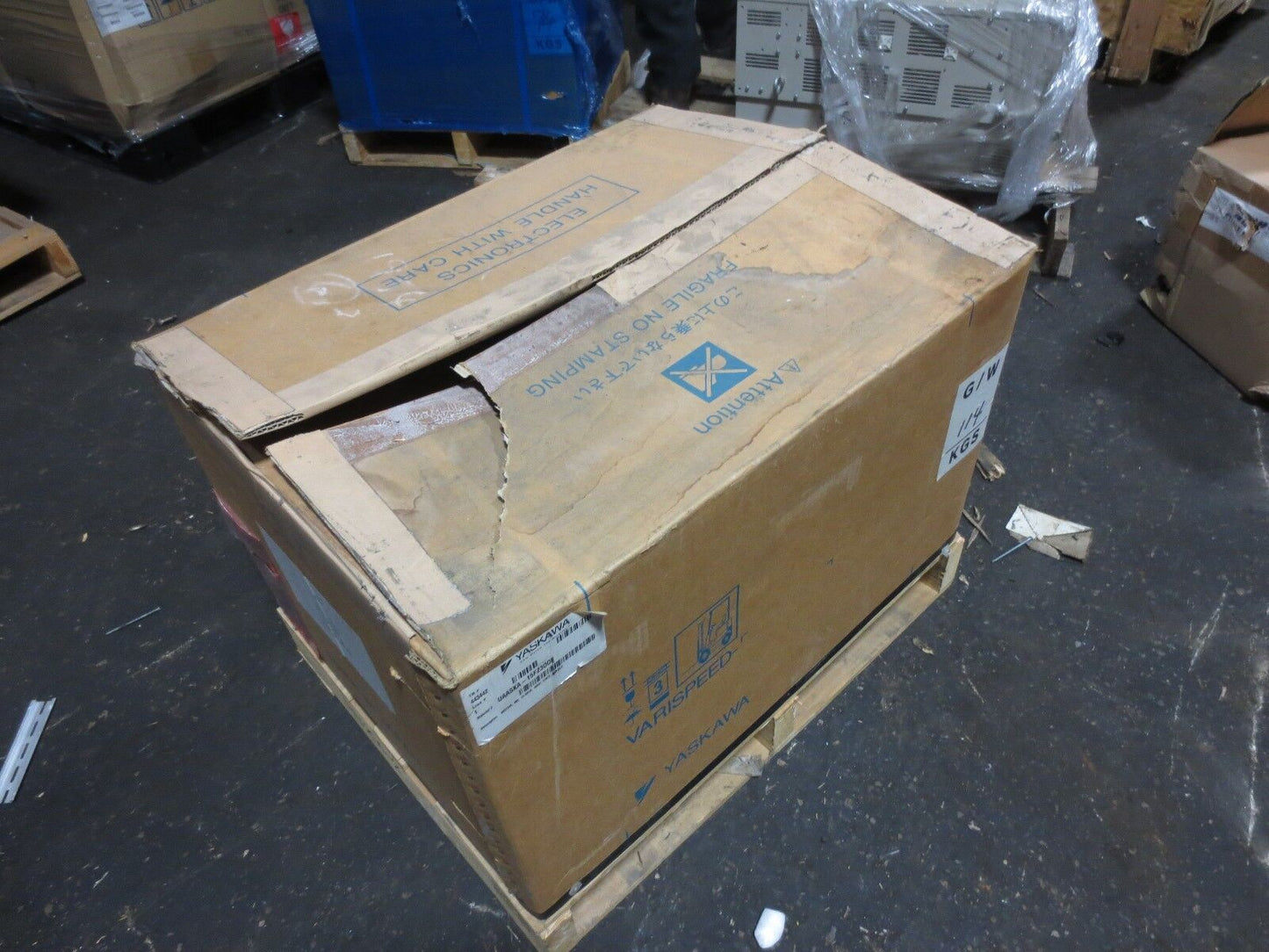 YASKAWA UAASKA-15FZ300E SPINDLE MOTOR / SERVO MOTOR - NEW in OLD BOX / CRATE