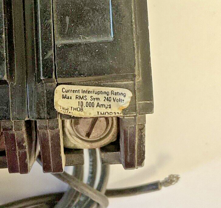 GE TQST8 MOD.1 CIRCUIT BREAKER SHUNT TRIP 24-48VDC 20A