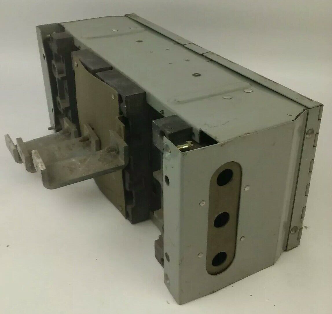 GOULD ITE V7E3611 TWIN VACU BREAK CLAMPMATIC 3P 30A 600V 15HP W/HARDWARE