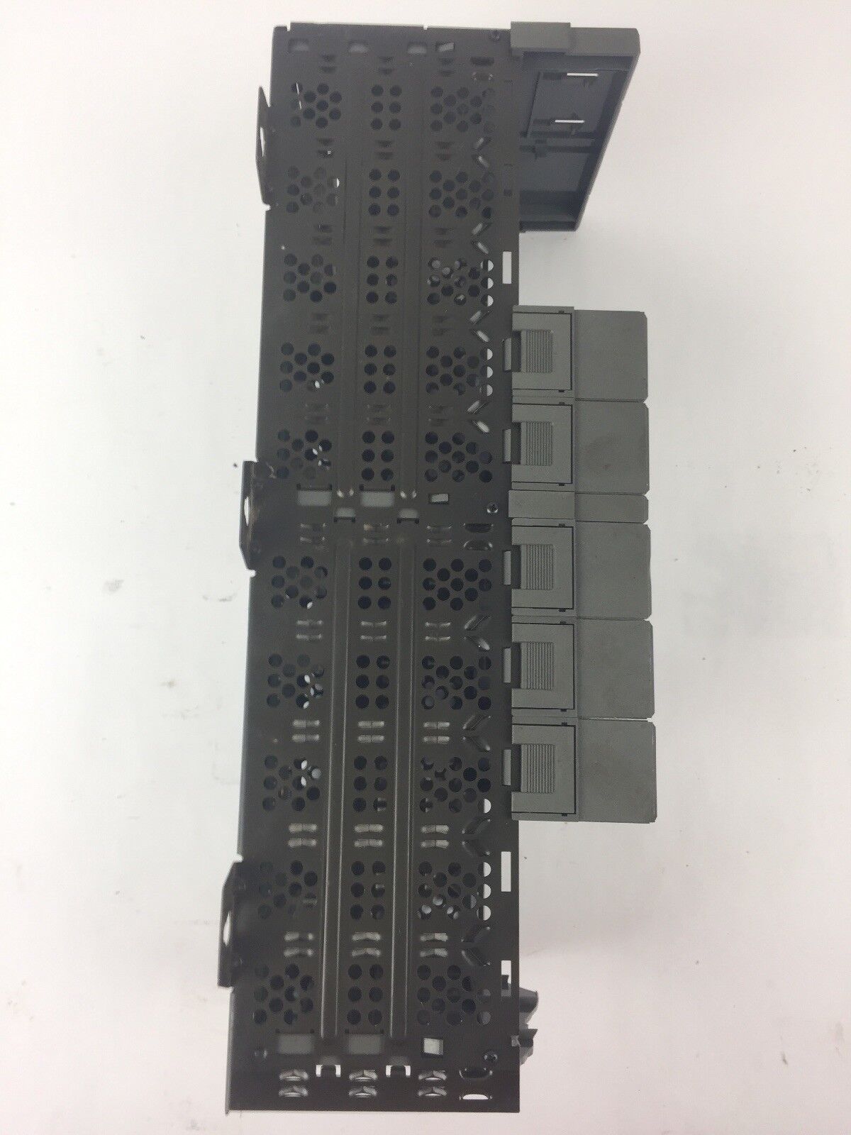ALLEN BRADLEY 1746-A10 SLOT RACK SER B