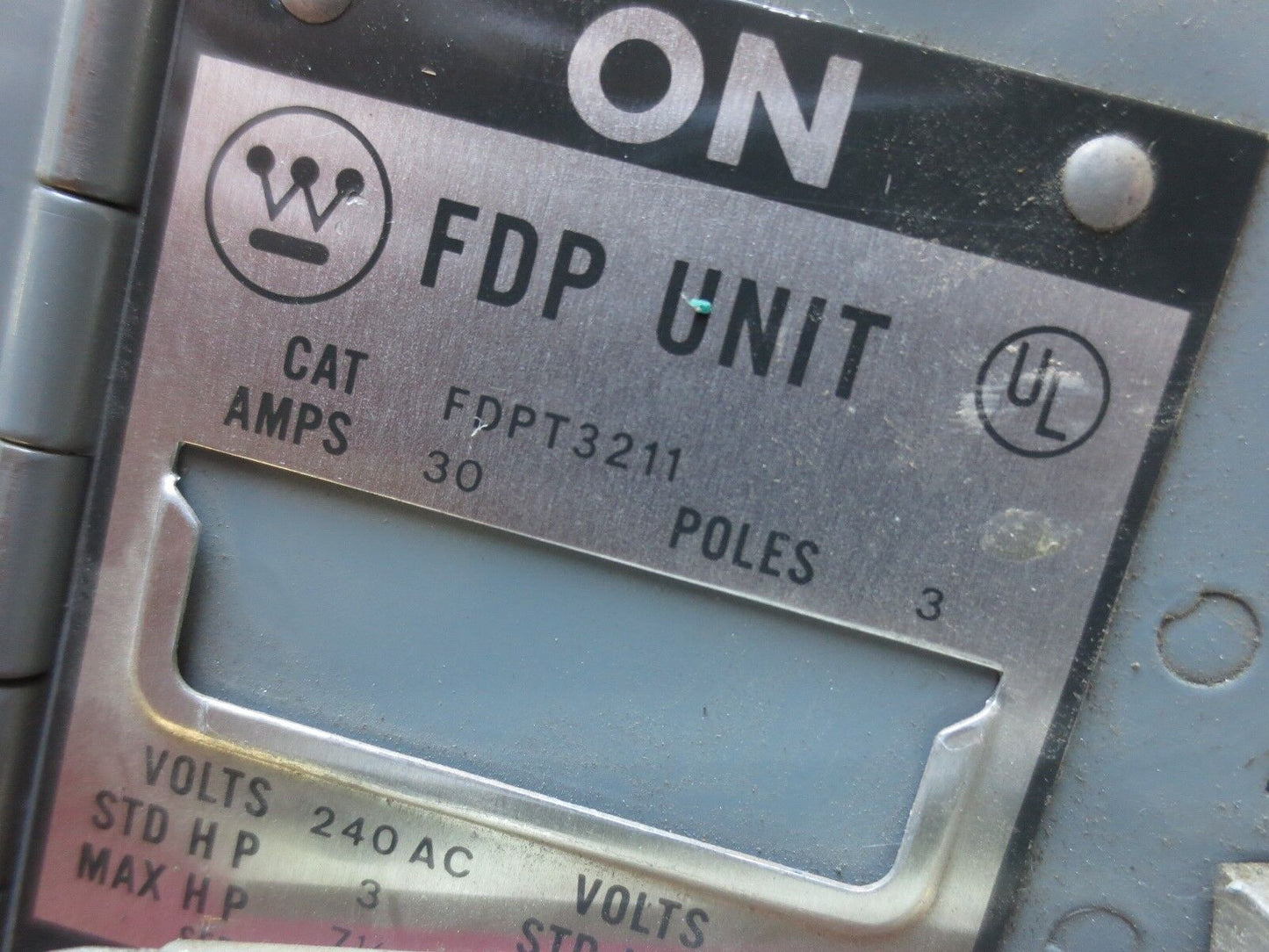 WESTINGHOUSE FDPT3211 TWIN PANELBOARD SWITCH - 30A, 240VAC, 3-POLE