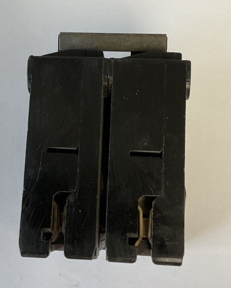 SIEMENS Q225 CIRCUIT BREAKER 120/240VAC 60HZ 25A 2POLE
