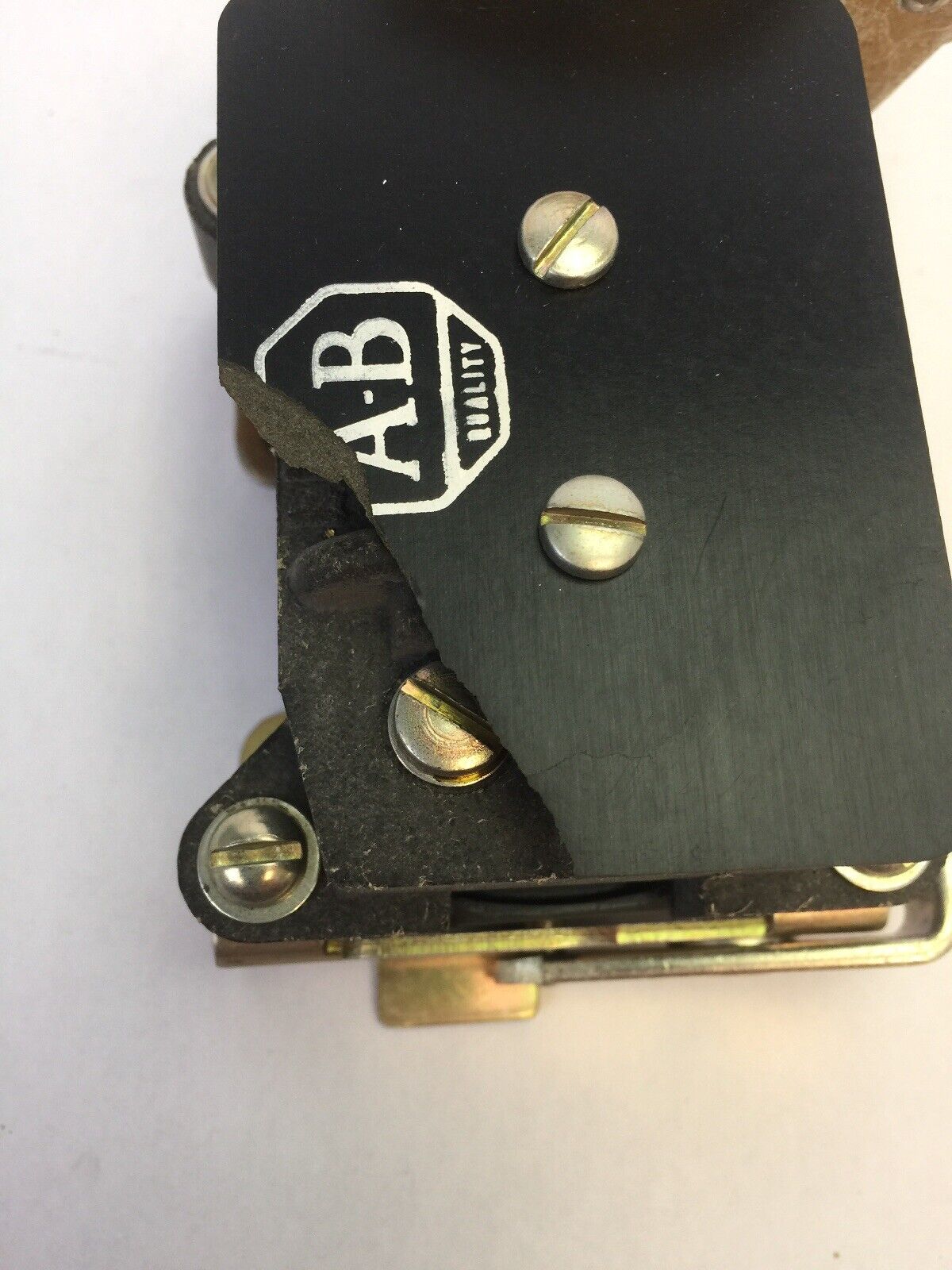 ALLEN BRADLEY X-66704 DISCONNECT SWITCH SIZE 1