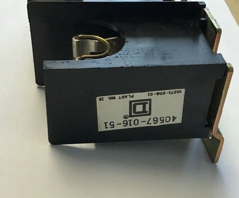 SQUARE D 40567-016-51 FUSE BLOCK