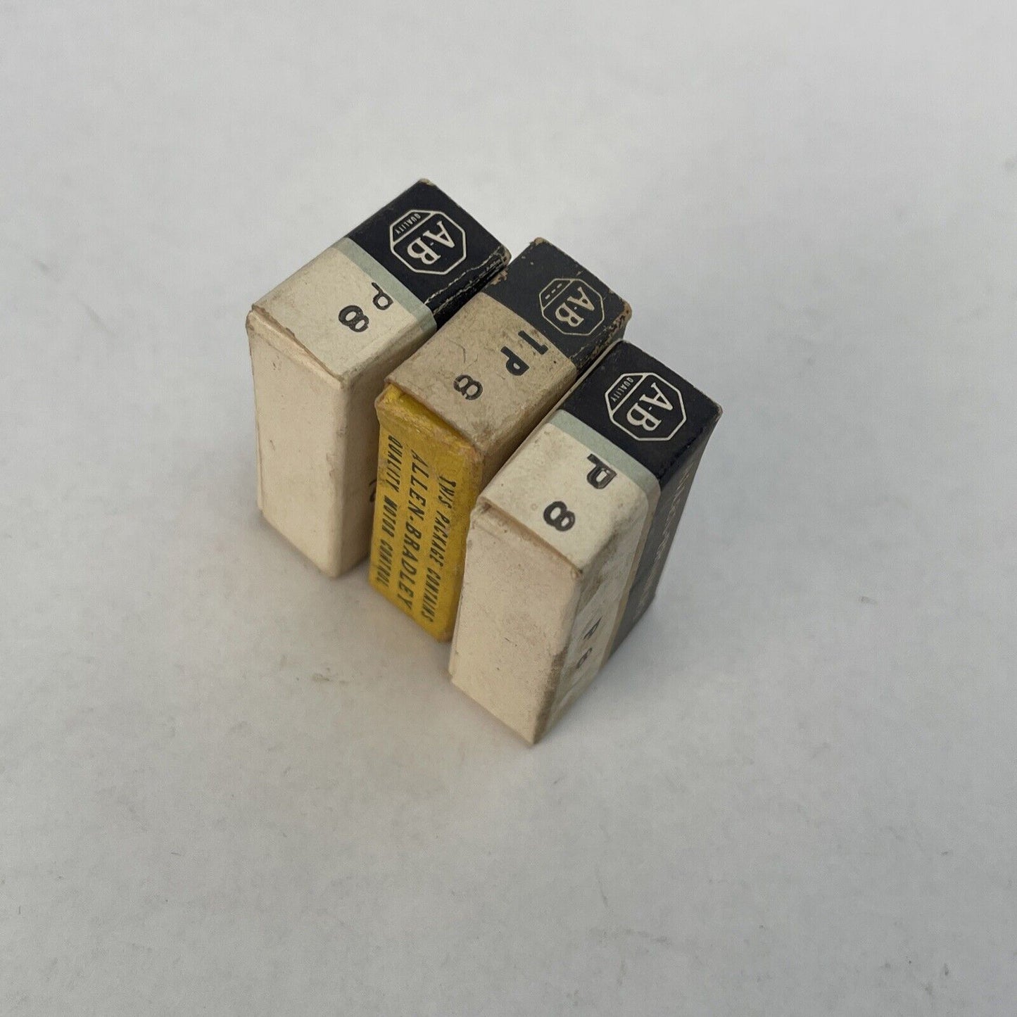 ALLEN BRADLEY P8 HEATER (LOT OF 3)