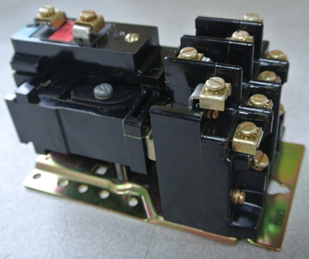 ALLEN-BRADLEY 700-BRZ310A1 AC CONTROL RELAY - 3NO/1NC 120V COIL 10A NEW SURPLUS