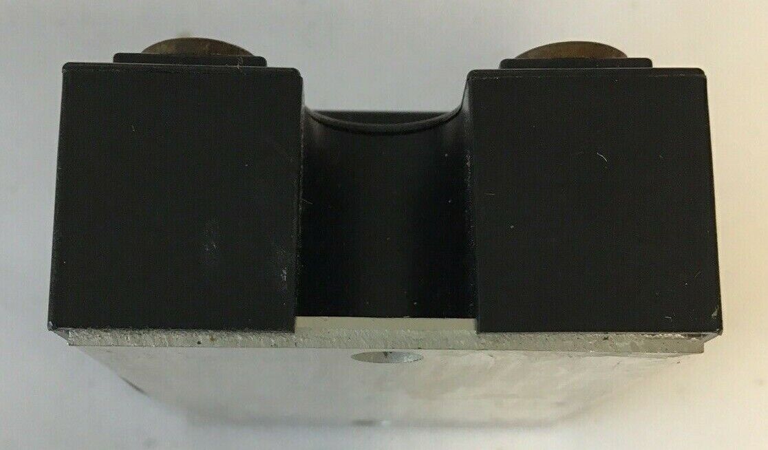 GORDOS ARKANSAS GB-15410-2 SOLID STATE RELAY 240VAC 10A 3-32VDC