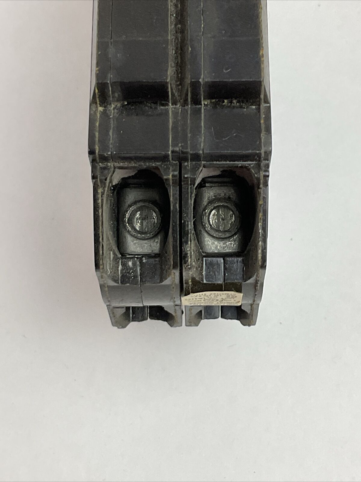 GE THQP215 CIRCUIT BREAKER 2POLE 15AMP 120/240VAC