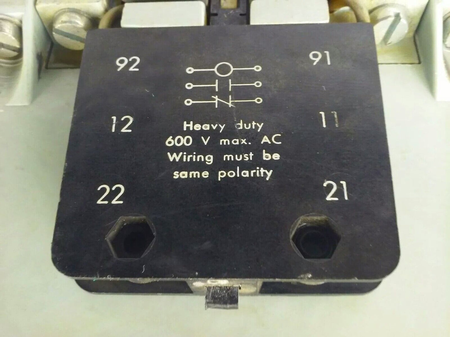 ASEA EG315-1 CONTACTOR, 3PH, 600V,100-200H.P., 270A CONT, SIZE 5,120V COIL,USED