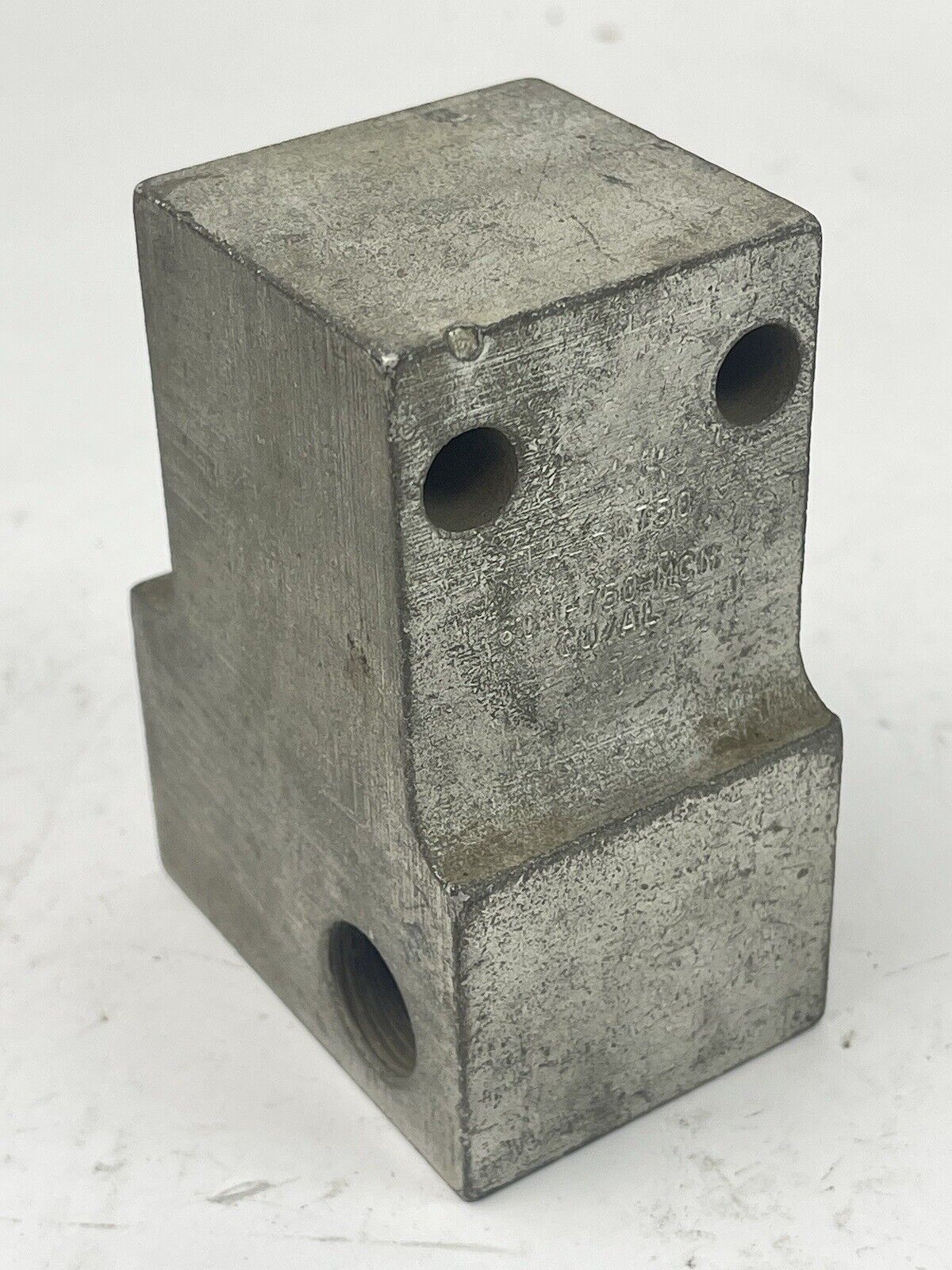 ITE / SIEMENS - TA2-K750 - BREAKER TERMINAL LUG - 600-750 MCM CU/AL