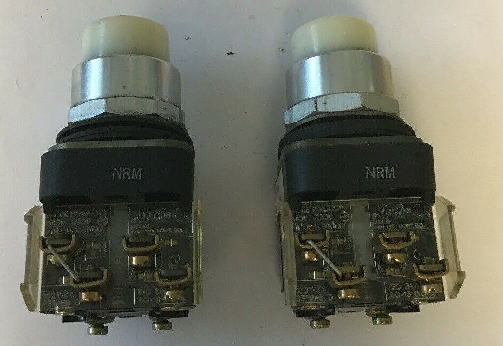 ALLEN BRADLEY 800T-PA16 WHITE PUSH BUTTON SER.T 120V 50/60HZ **(LOTOF2)**