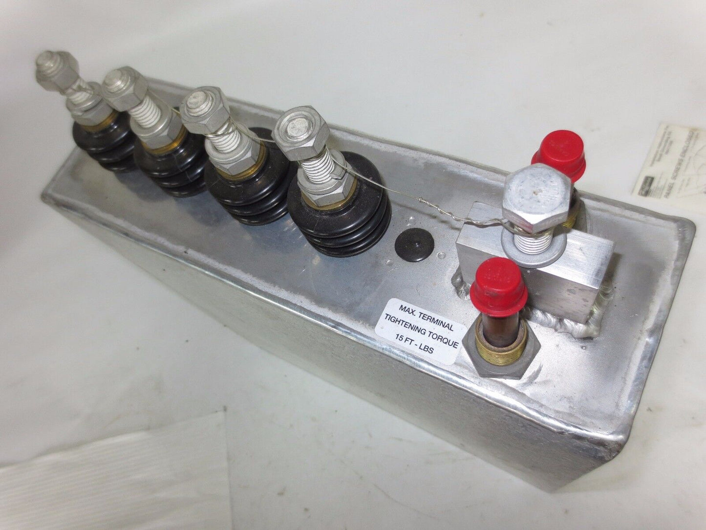 GE 19L0052WH1 CAPACITOR - 900KVAR, 800V, 3000Hz, 4x18uF/TAP