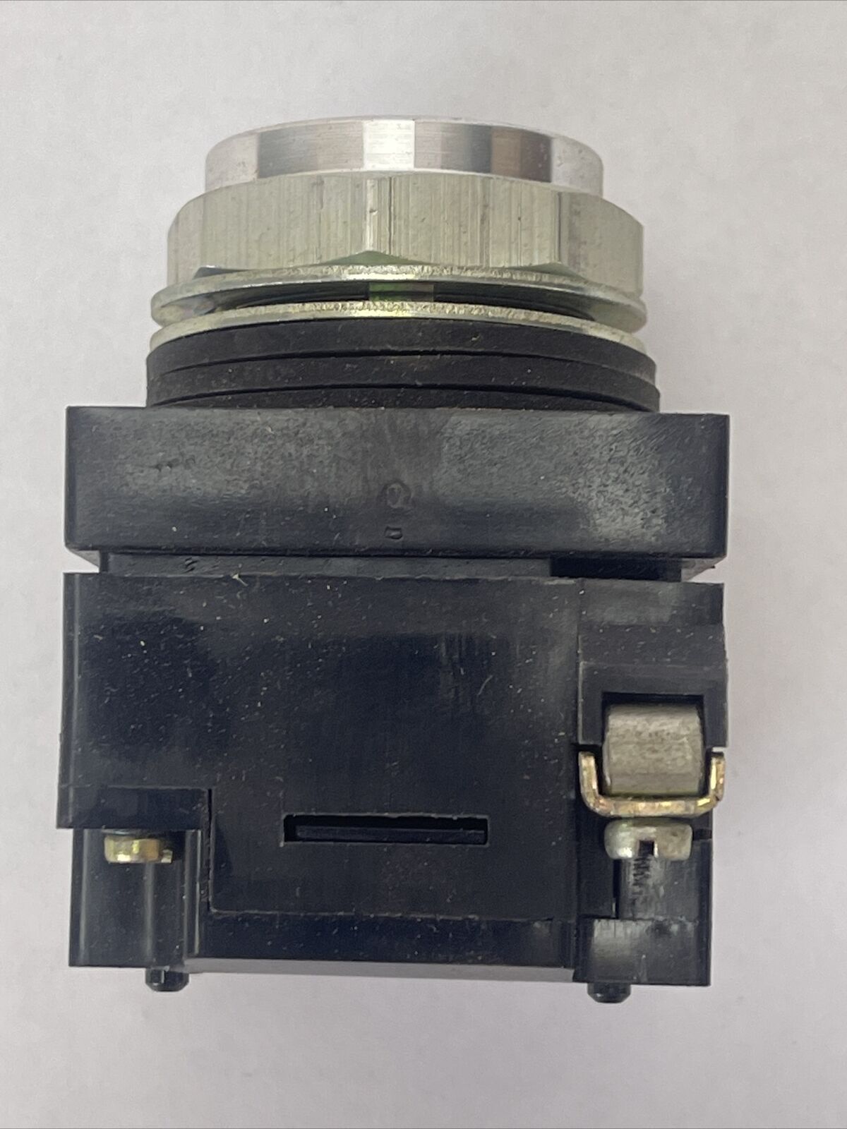 SYLVANIA CLARK 100T-PBLT20 ILLUMINATED PUSHBUTTON 240V 50/60HZ