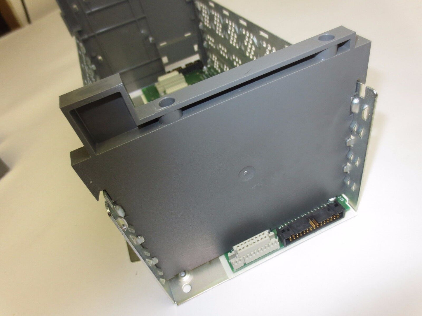 ALLEN-BRADLEY 1746-A7 RACK for SLC500 Ser. B - 7-SLOT RACK with (2) SLOT FILLERS