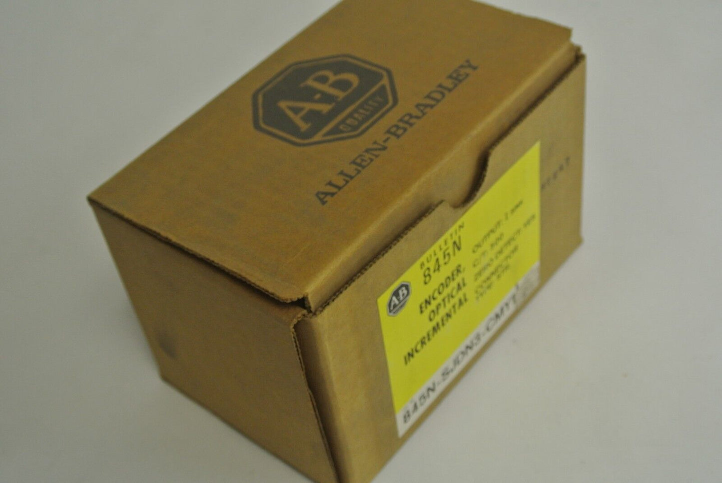 ALLEN-BRADLEY 845N-SJDN3-CMY1 - INCREMENTAL OPTICAL ENCODER - NEW SURPLUS
