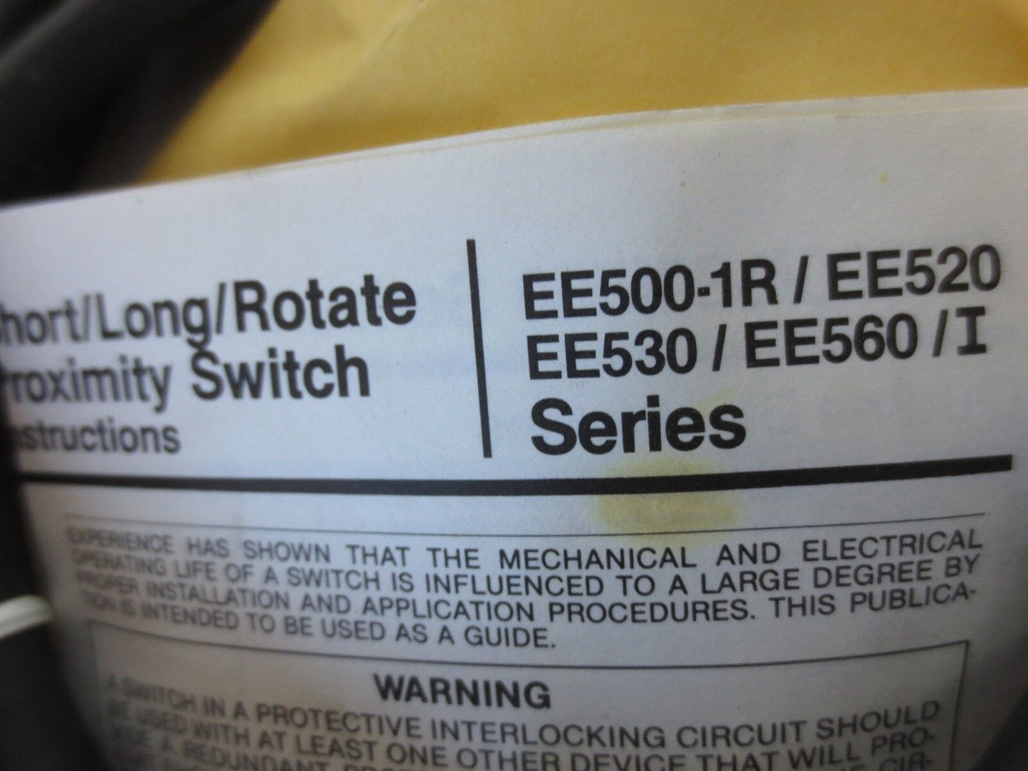NAMCO CONTROLS EE530-70410 TUBULAR PROXIMITY SENSOR - NEW SURPLUS in SEALED BAG