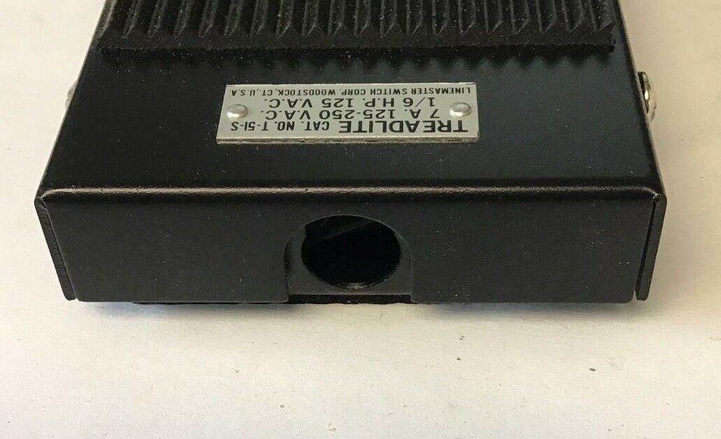 LINEMASTER TREADLITE T-51-S FOOTSWITCH 7A 125-250VAC 1/6H.P.