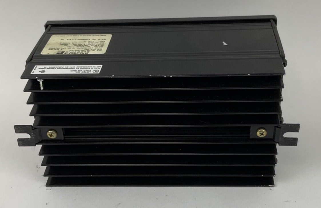 RELIANCE DC2-70U MOTOR CONTROLLER 115/230VAC 12.5A 1.0/2.0HP MISSING KNOB