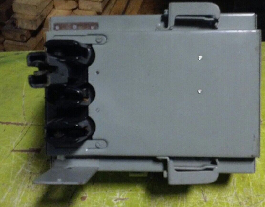 General Electric Flex-A-Power Busway SWITCH FG461U - 30 Amp, 600 Volt, 3-Pole