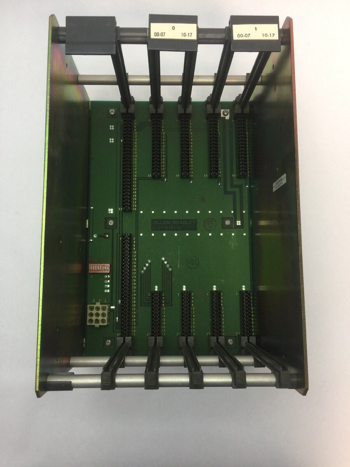 ALLEN BRADLEY 1771-A1 I/O CHASSIS 4 SLOT RACK SERIES A