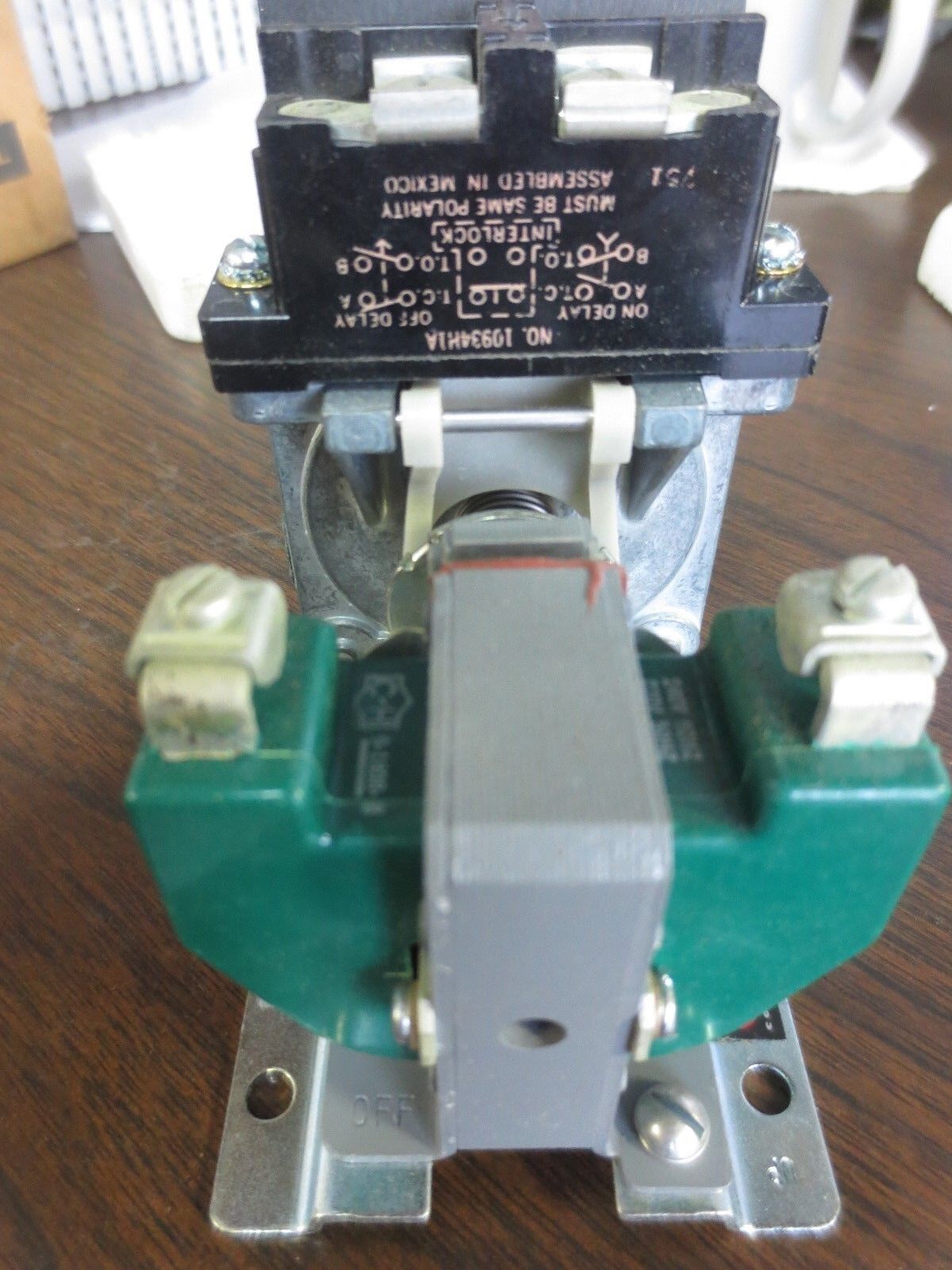 ALLEN-BRADLEY 593-BOV169 OVERLOAD RELAY AUTOMATIC RESET 3-POLE - NEW SURPLUS
