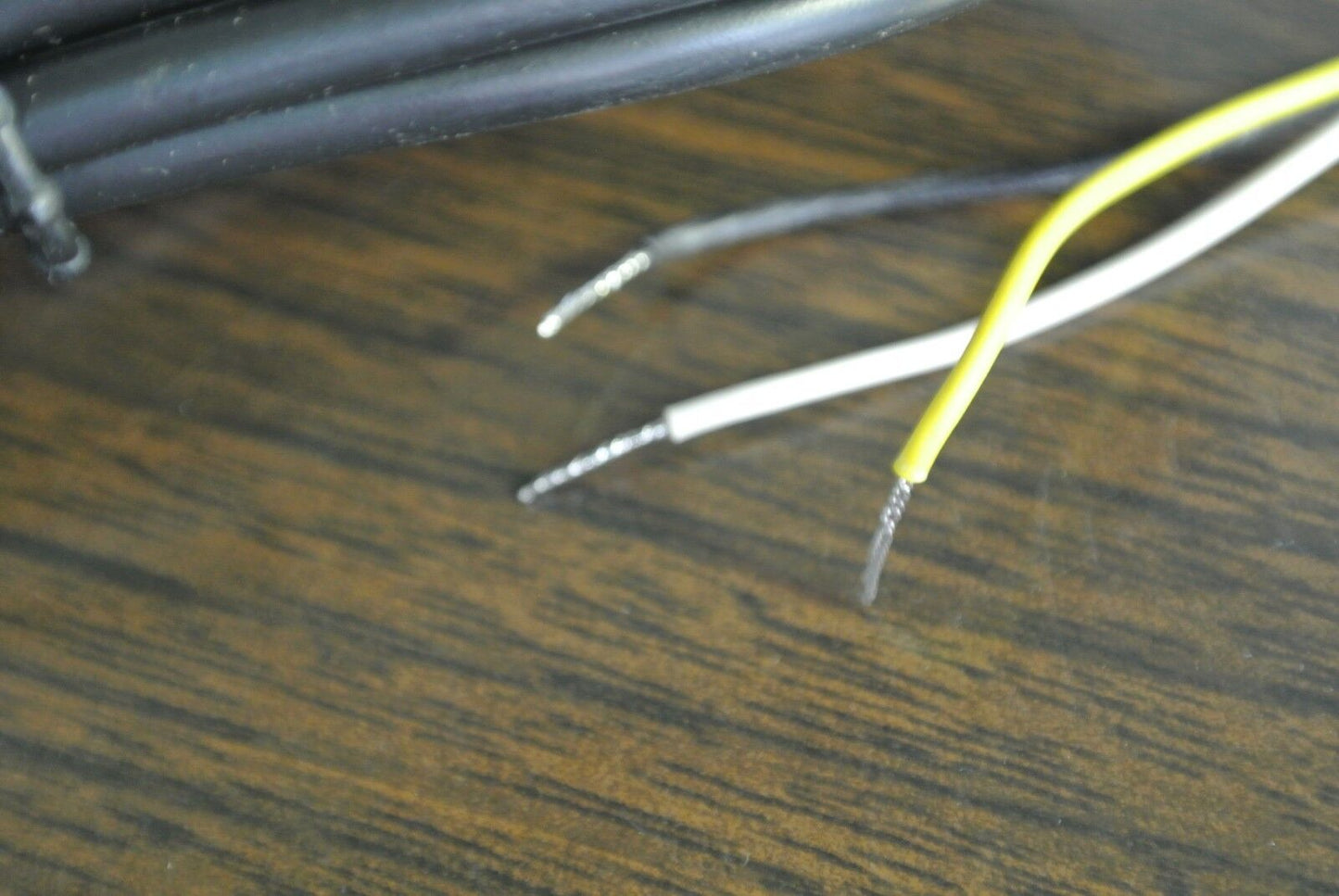 NAMCO EP110-14260 PHOTOELECTRIC SLOT SENSOR - RETRO-REFLECTIVE - GS05/2G LEUZE