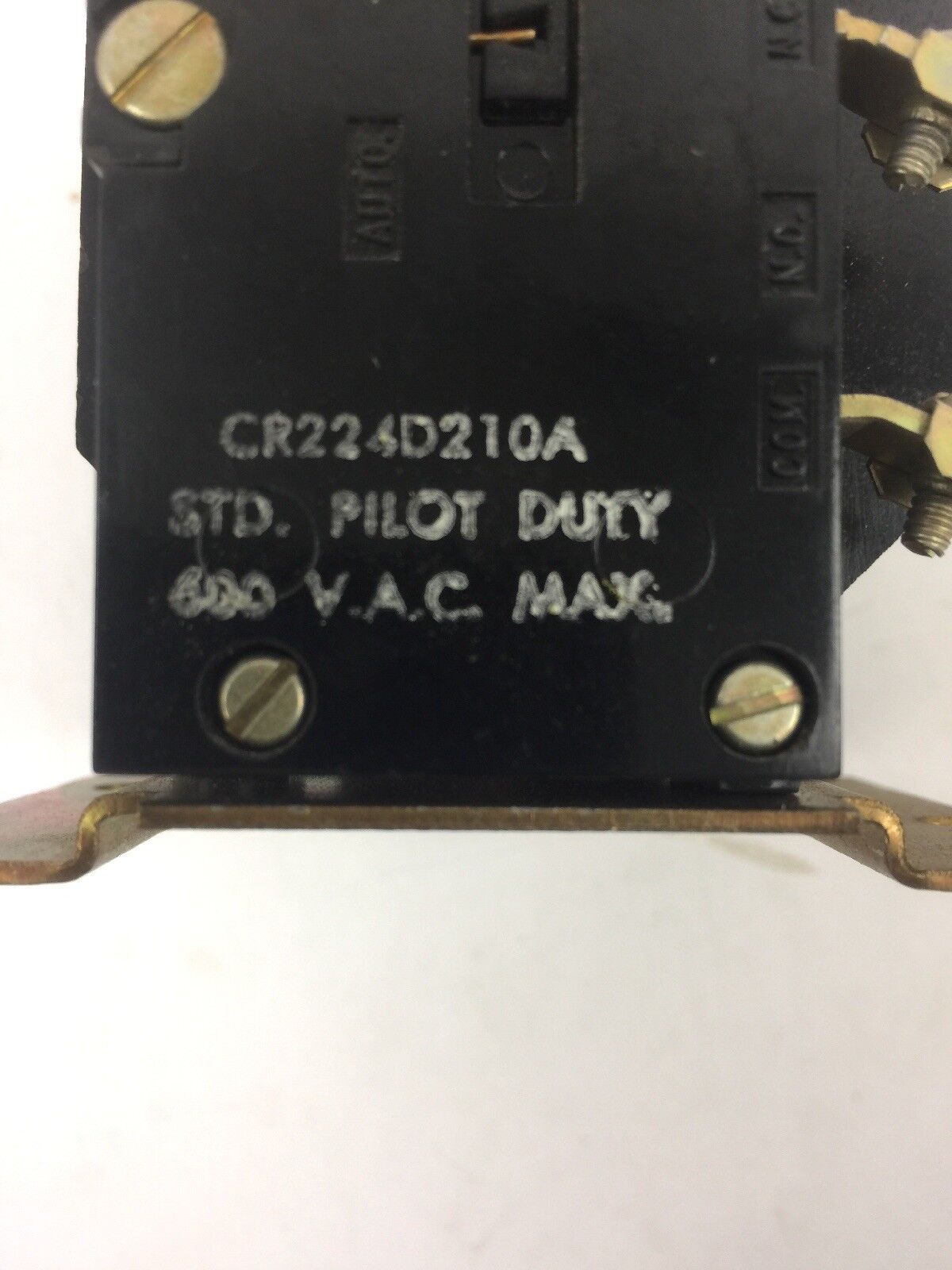 GE CR224D210A RELAY STD PILOT DUTY 600 VAC MAX