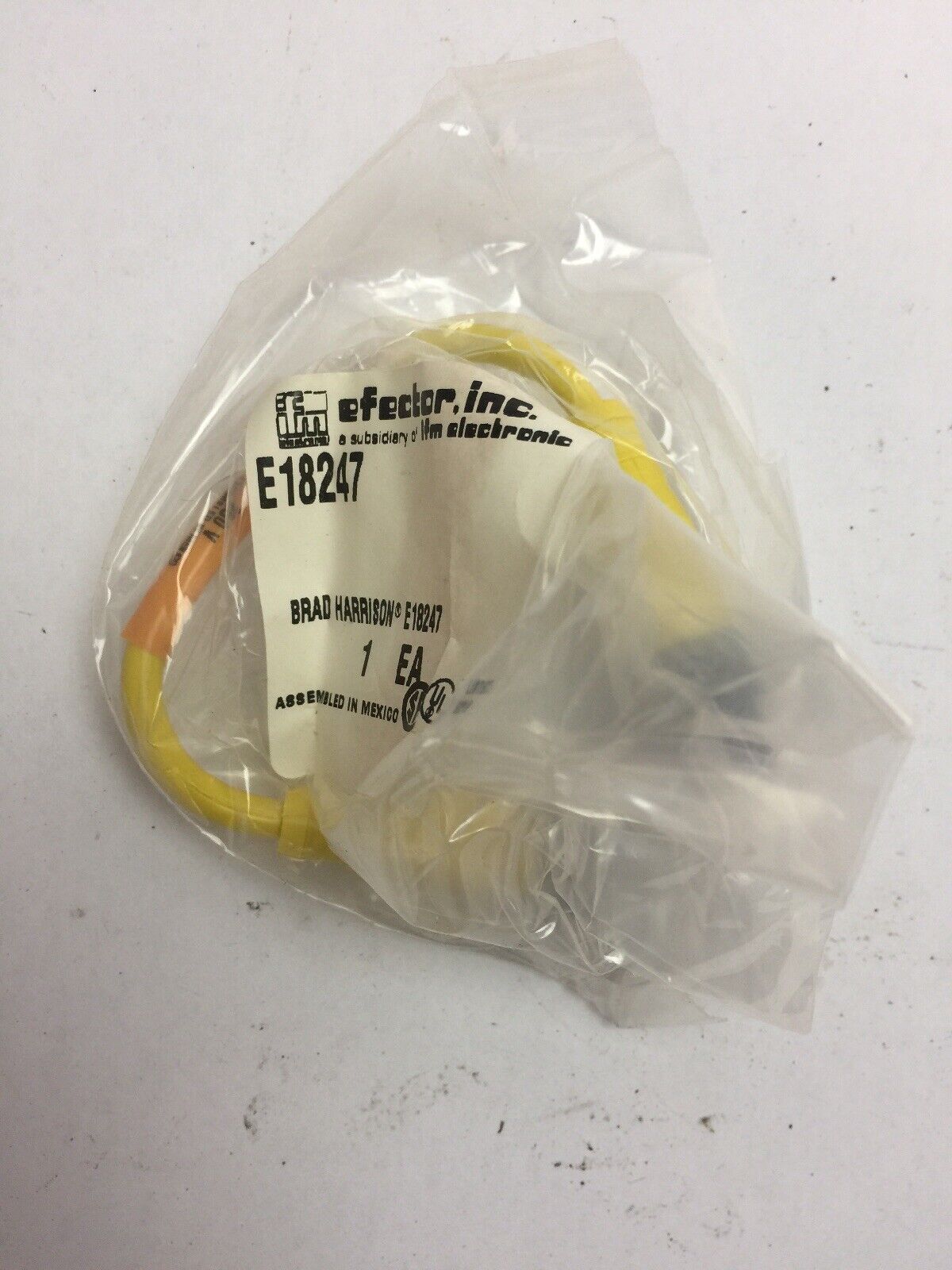 IFM EFECTOR SI8513 FLOW SENSOR KIT 240VAC W/ SI1006 E18247 E40107