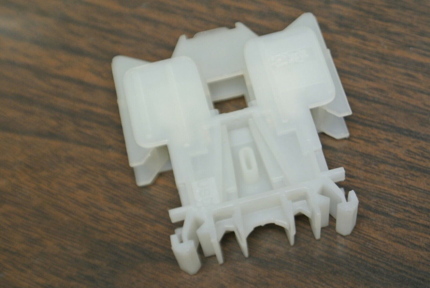 BUSS NDNLFD1-WH / FUSE HOLDER / 15A / 600V / DIN RAIL MOUNT / NEW SURPLUS