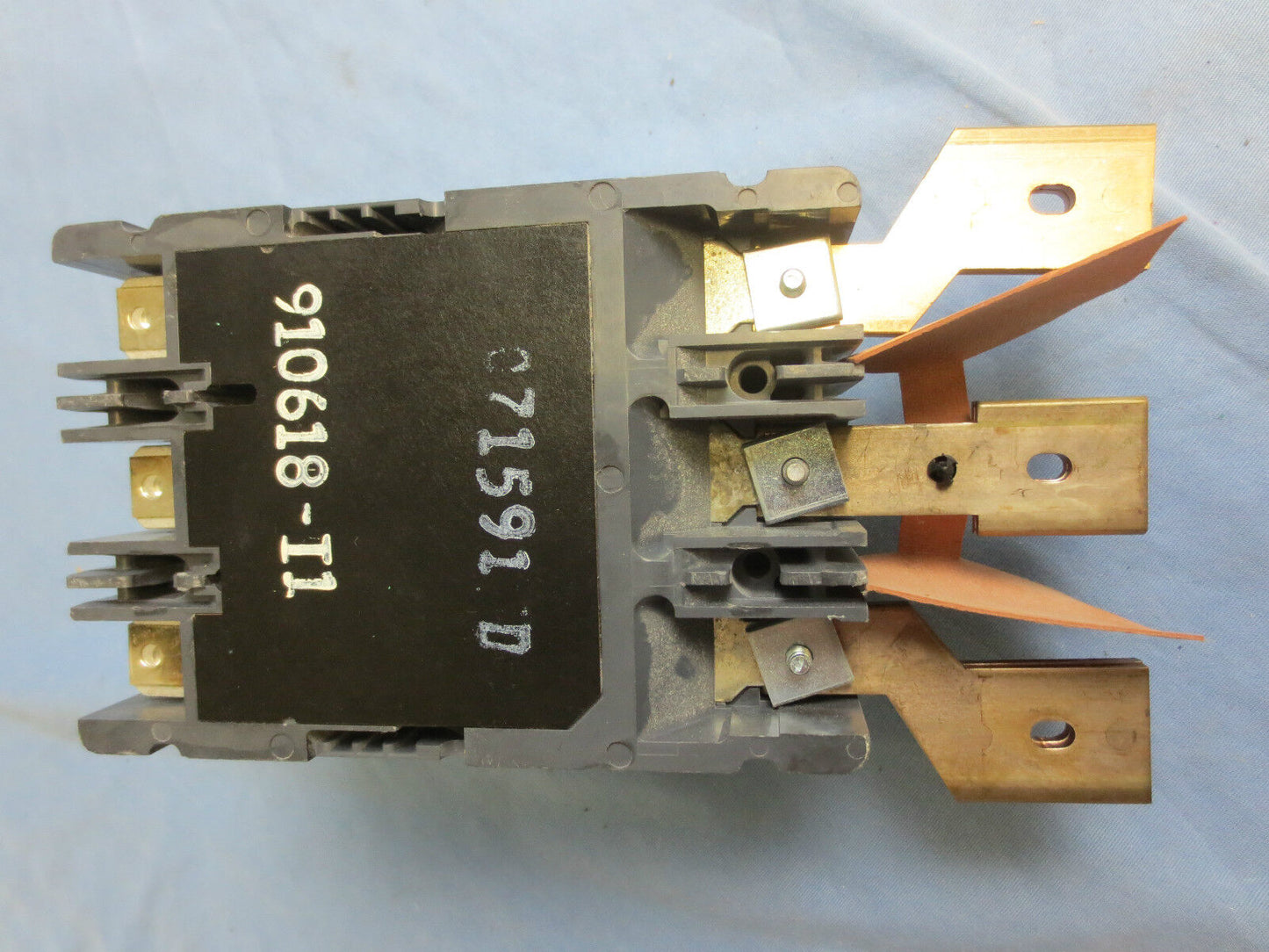 CHALLENGER CFS3150 MOLDED CASE CIRCUIT BREAKER CFS 14k - 150A 3-POLE FD3150