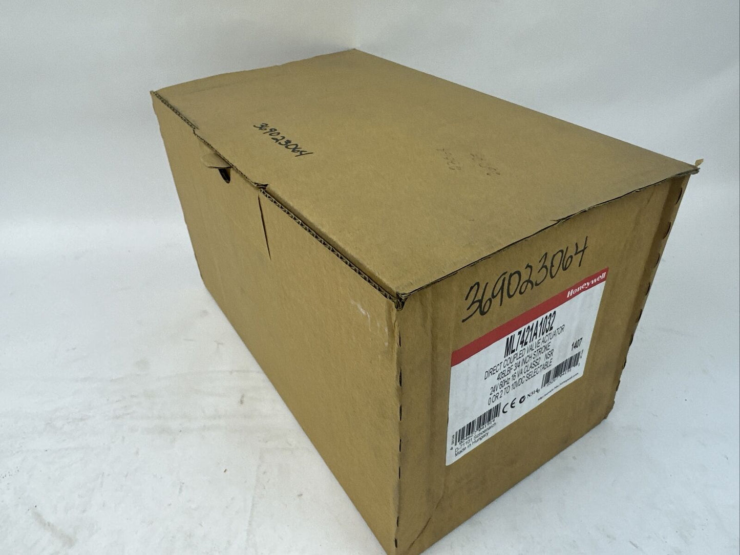 HONEYWELL ML7421A1032 DIRECT COUPLED VALVE ACTUATOR 405LBF 3/4 INCH STROKE 24V